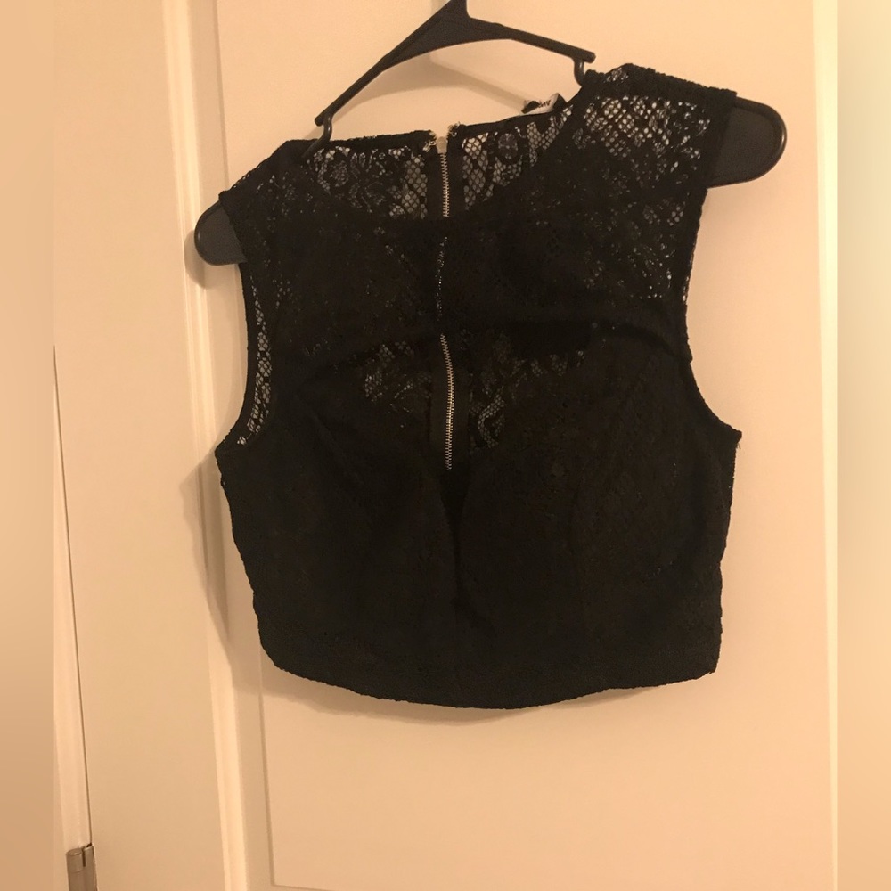 Black crop top